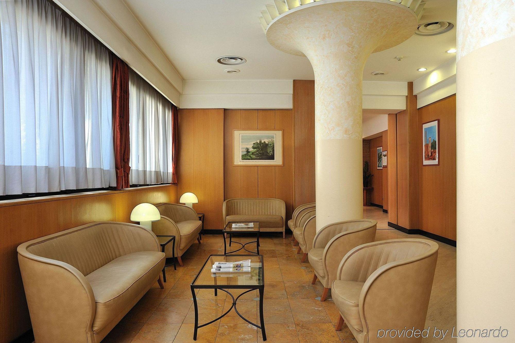 Hotel Bologna Airport Interior foto